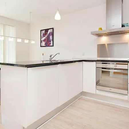 Two-bedroom Holiday In Vaeggerlose 8 Semesterbostad Bøtø By